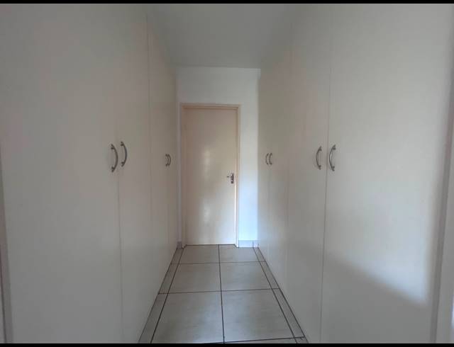 3 BEDROOM APARTMENT TO LET IN BALLITO CENTRAL